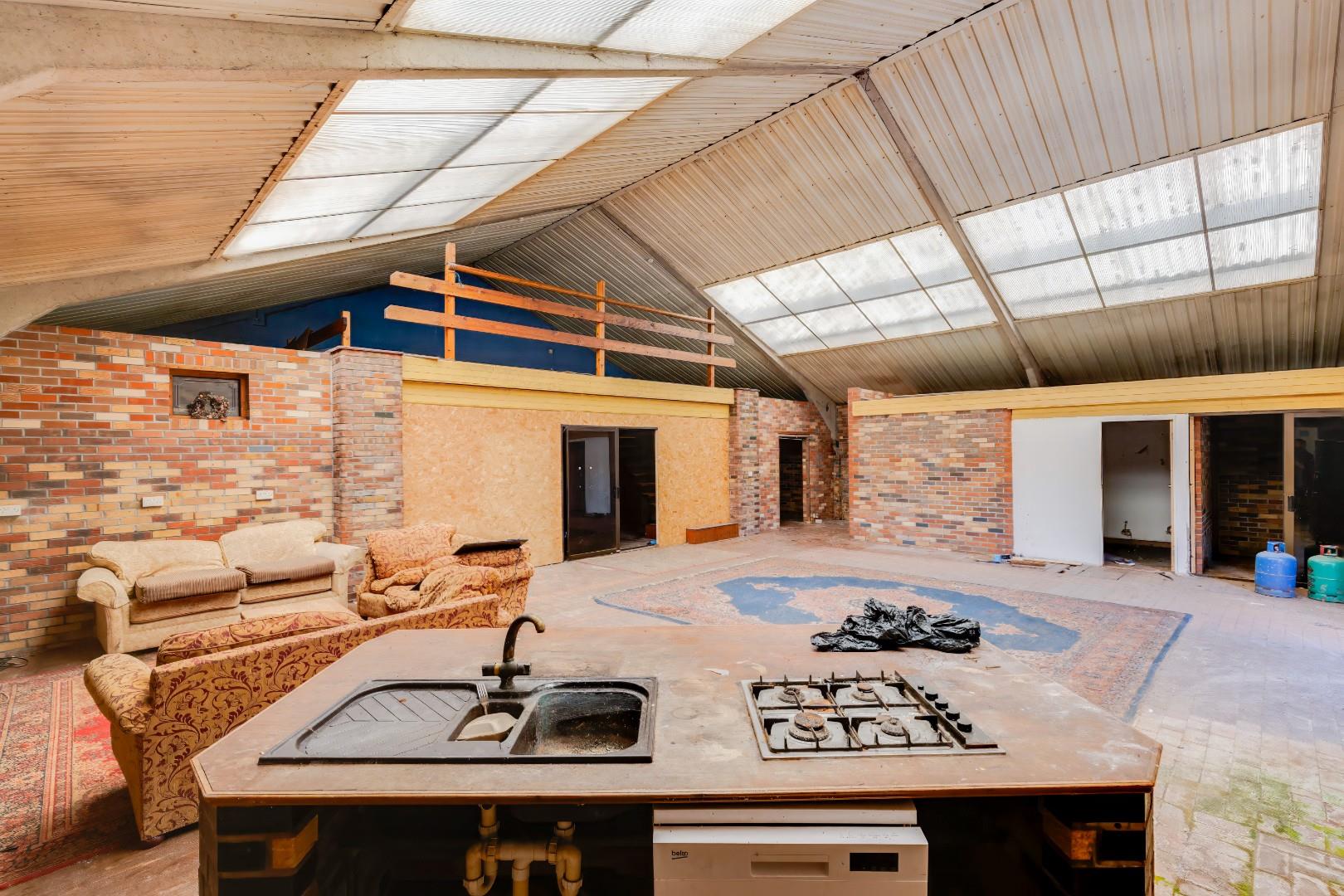 Aga Farm Rudry, Caerphilly CF83 3EJ